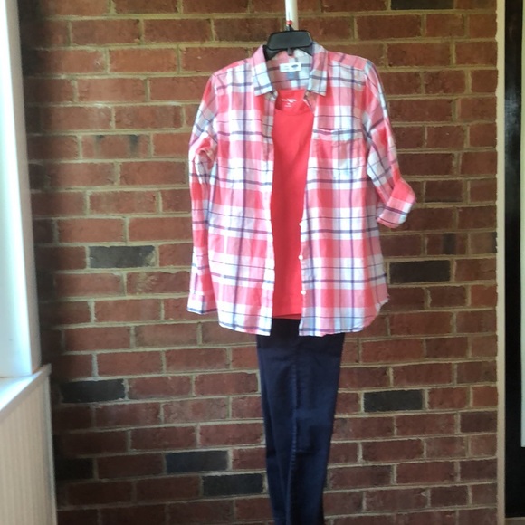 Old Navy cotton lightweight LS shirt: Plaid: Coral/Blues/White - Picture 5 of 5